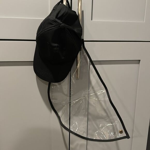 Hat 🧢 with cover with plastic - Picture 6 of 8